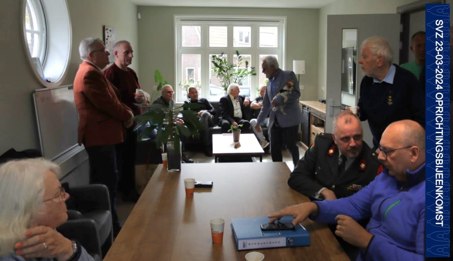 De oprichtingsbijeenkomst, foto 6